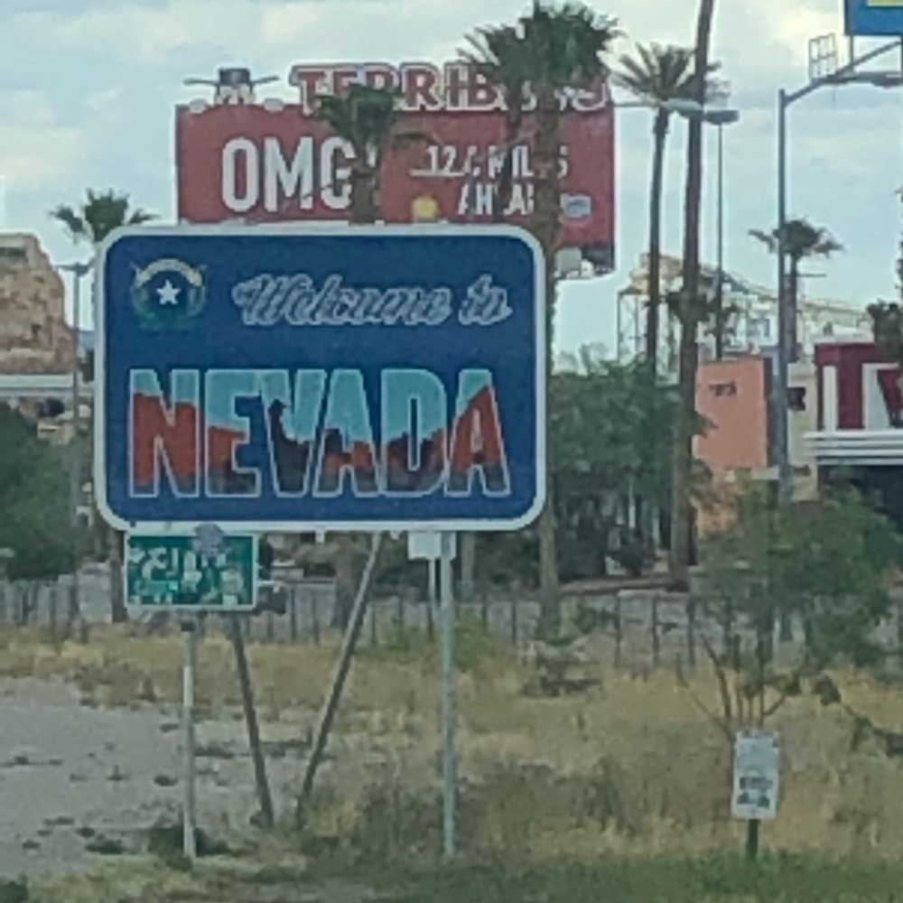 Meet your Posher, Dustin